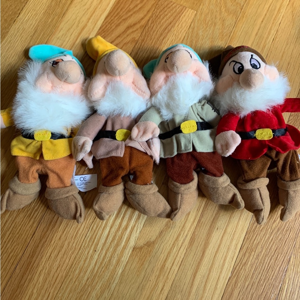 Vintage Disney Walt Disney World Snow White & The Seven Dwarfs Set Of 4